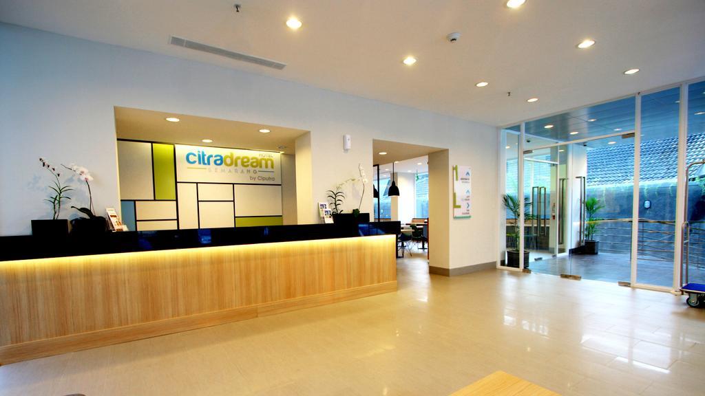 Hotel Citradream Семаранг Екстериор снимка