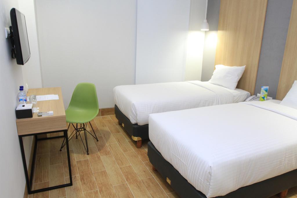 Hotel Citradream Семаранг Екстериор снимка