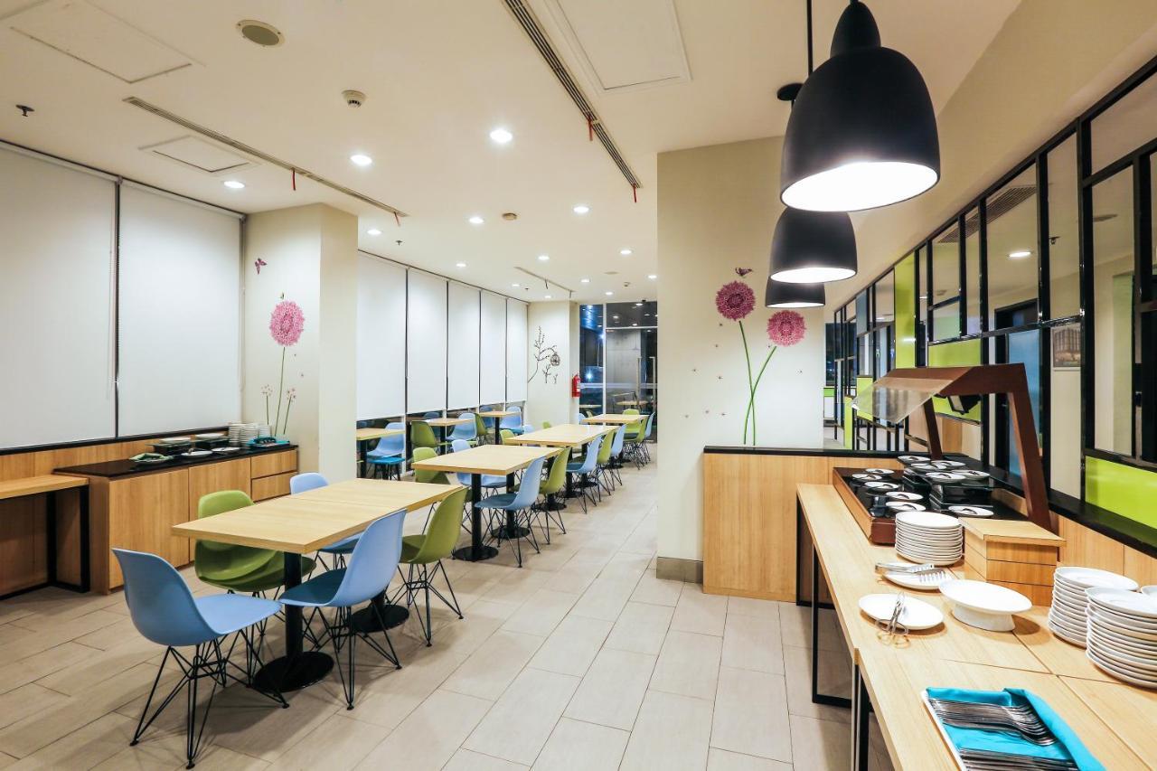 Hotel Citradream Семаранг Екстериор снимка