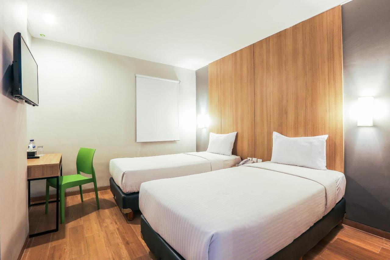 Hotel Citradream Семаранг Екстериор снимка