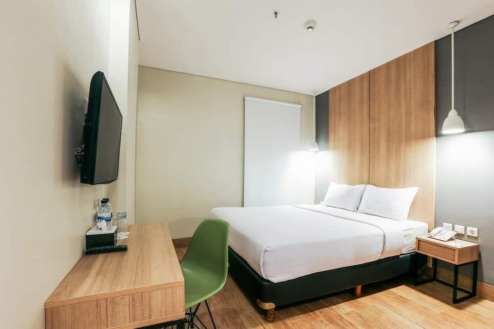 Hotel Citradream Семаранг Екстериор снимка
