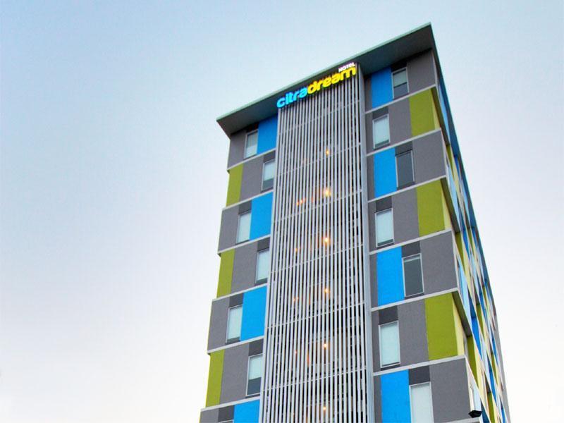 Hotel Citradream Семаранг Екстериор снимка